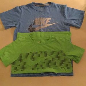 Nike bundle of 2 Boy t-shirts